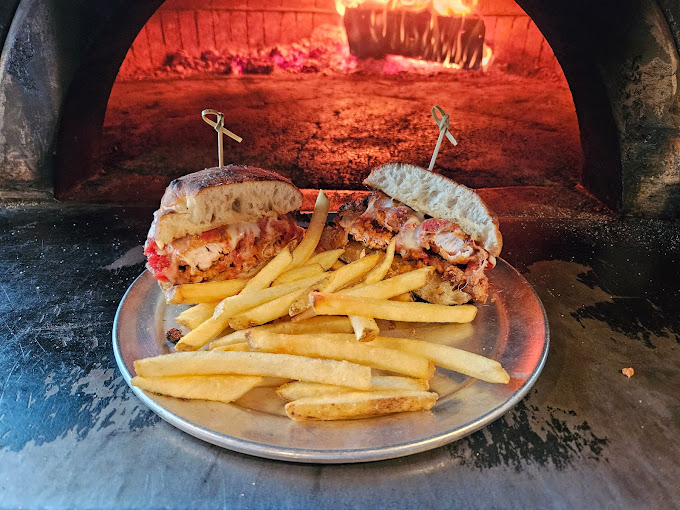 Burano's Wood-Fired Pizzeria