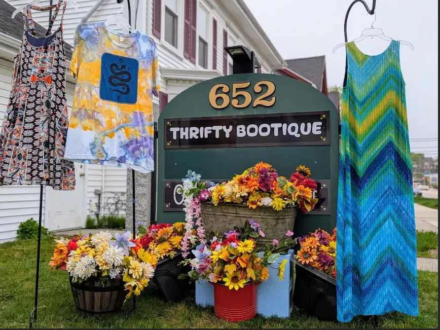 Thrifty Bootique