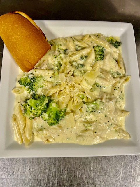 Jess ‘n Nic’s Pizzeria & Pub