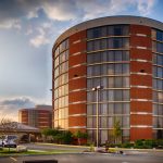 rBar & Kitchen at DoubleTree by Hilton