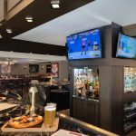 rBar & Kitchen at DoubleTree by Hilton