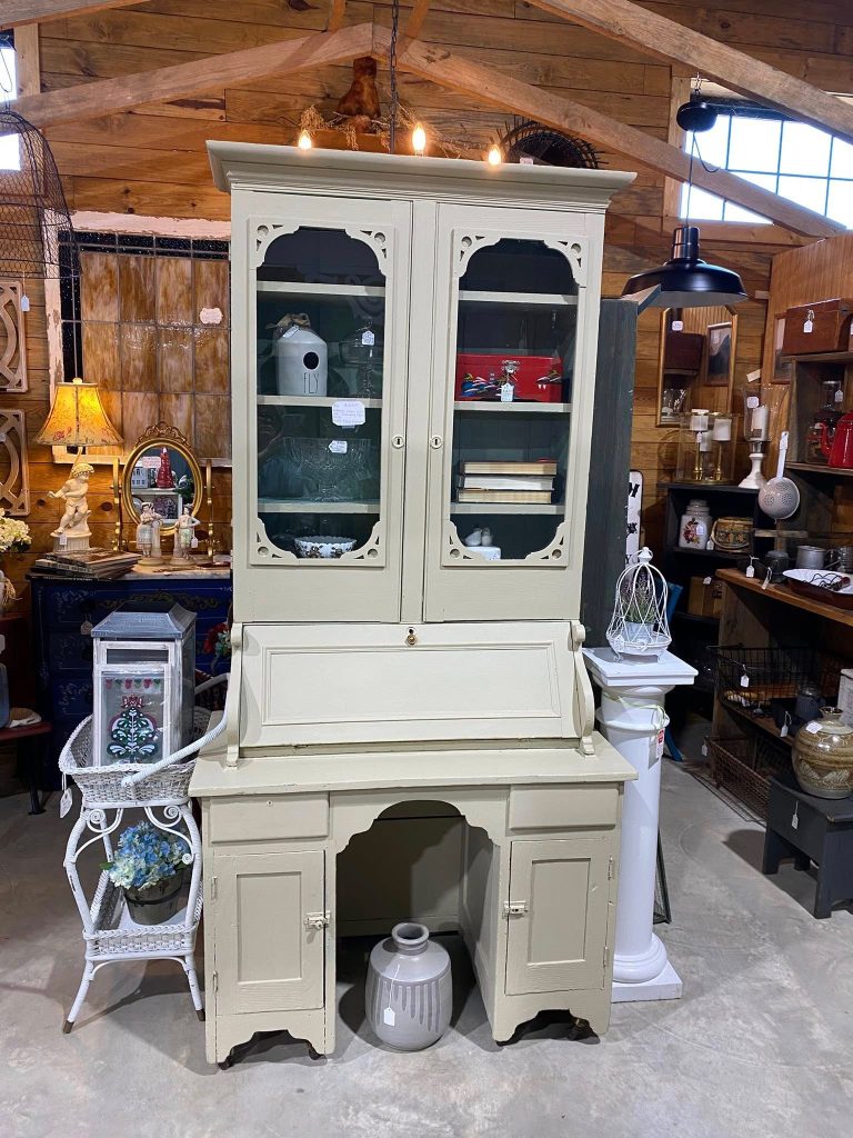 The Mill Vintage Market