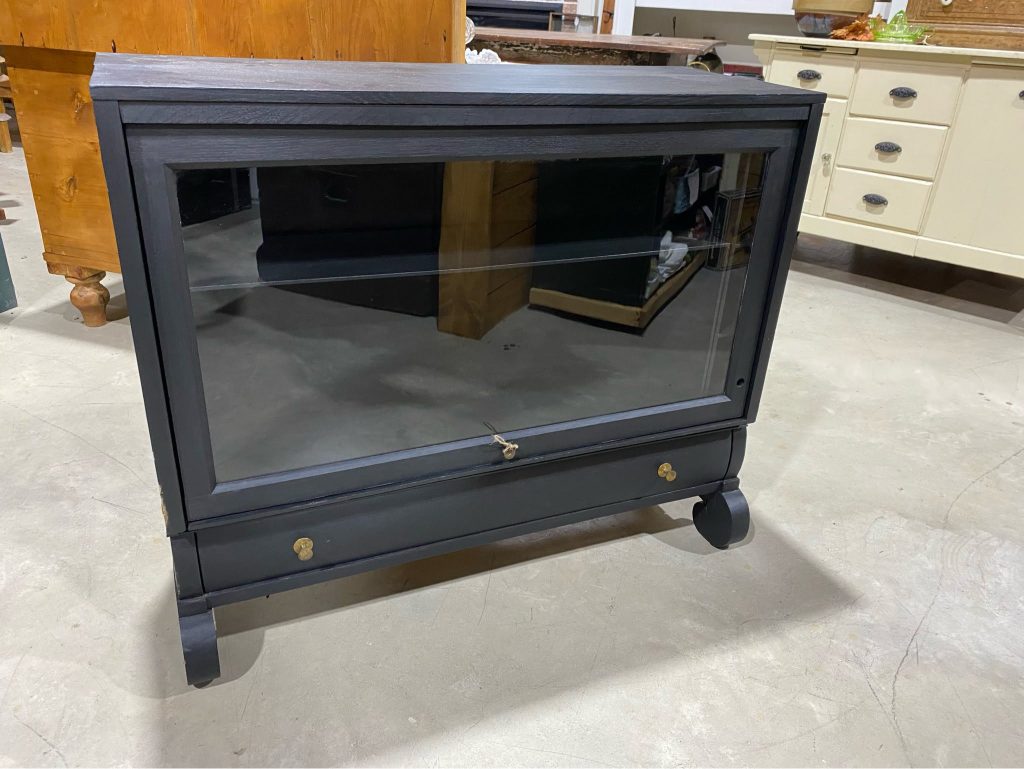 The Mill Vintage Market