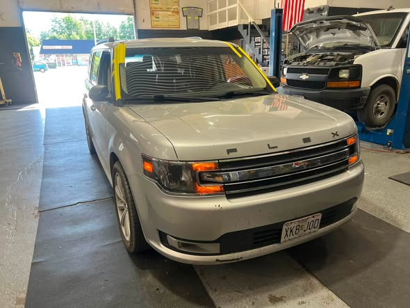 Rushin's Auto Glass